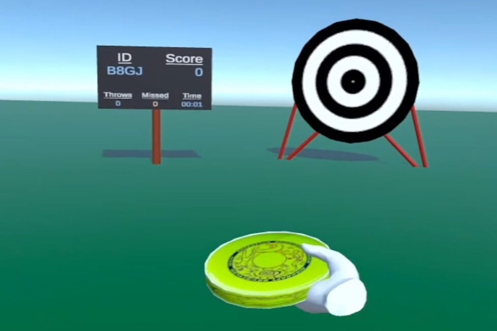 VRisbee: How Hand Visibility Impacts Throwing Accuracy and Experience in Virtual Reality